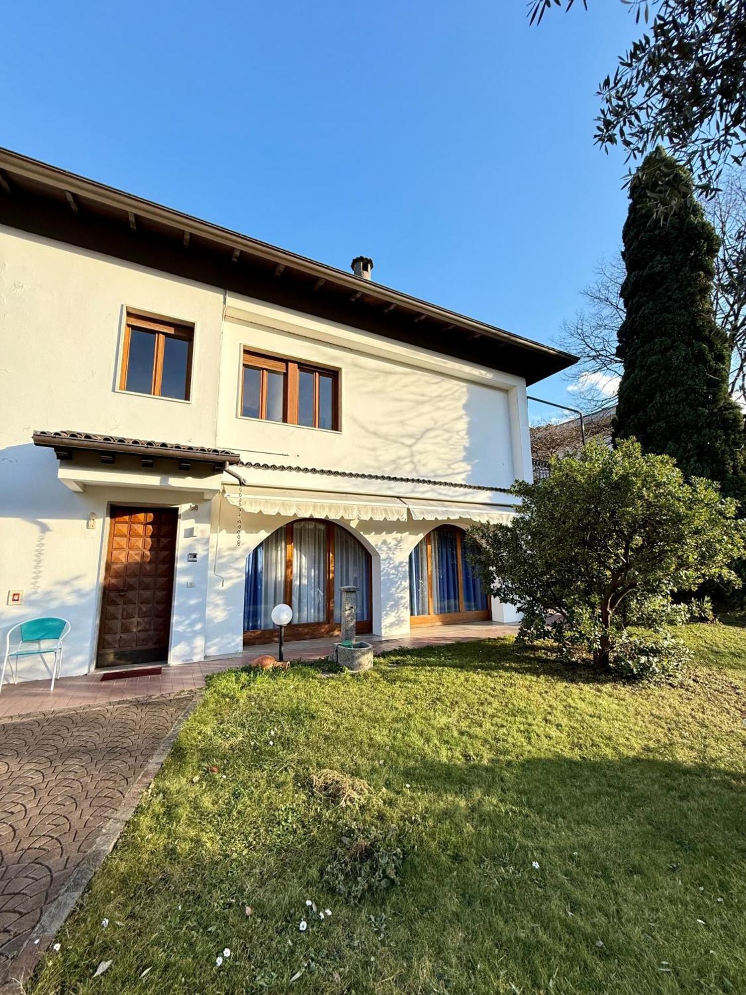 Casa Vittoria Apartman Torbole Sul Garda Kültér fotó