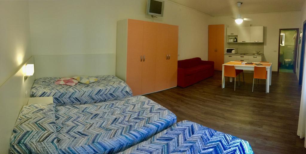 Casa Vittoria Apartman Torbole Sul Garda Kültér fotó